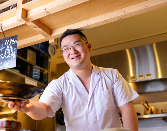 スタッフの写真②